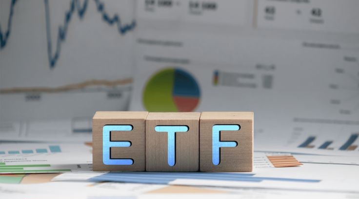 SPDR STI ETF (ES3) vs NikkoAM STI ETF (G3B)